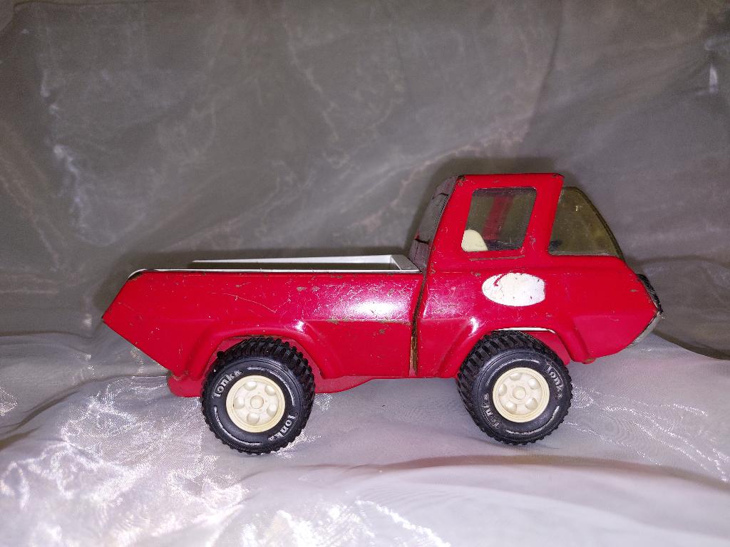 Vintage jaren 1970 speelgoed Tonka Truck en 2x Jeep, Ophalen of Verzenden