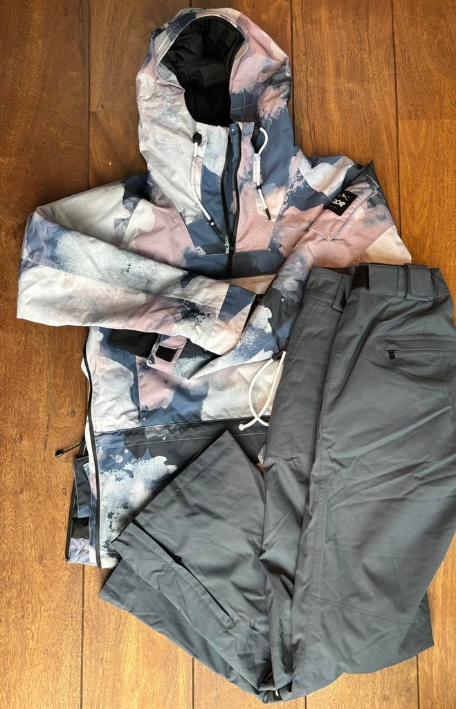 Dope Ski Jas & Broek Dames - Maat L/XL, Ophalen of Verzenden, Zo goed als nieuw, Maat 42/44 (L), Pak