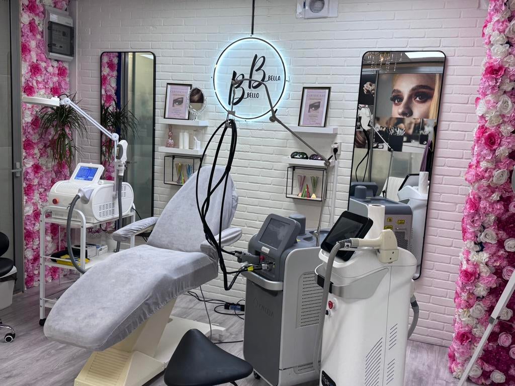 beauty salon terovername instapklaar zonder leaser apratuur, Zakelijke goederen, Exploitaties en Overnames