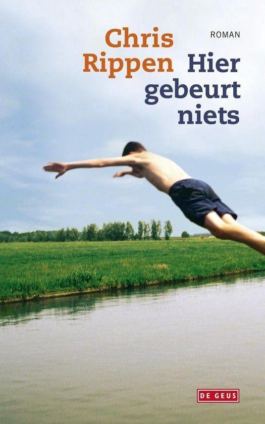 Hier gebeurd nooit iets - Chris Rippen, Ophalen of Verzenden, Zo goed als nieuw, Chris Rippen, Europa overig