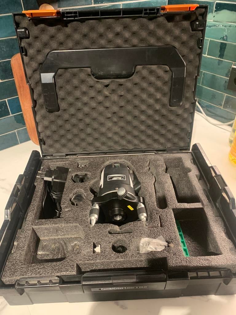 Laserliner Powercross met groot statief, Ophalen, Zo goed als nieuw