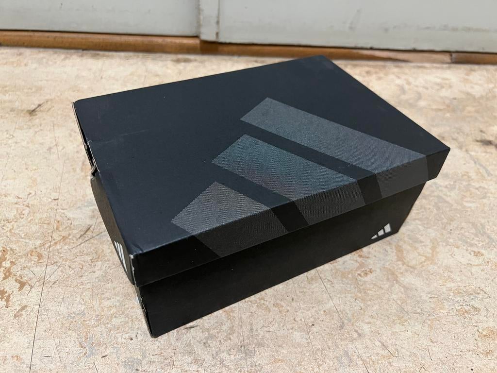 Adidas F50 league mg3 maat 31, Ophalen of Verzenden, Zo goed als nieuw, Jongen of Meisje, Schoenen