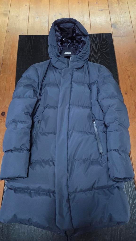 Herno Donsjas Blauw - Maat 52, Kleding | Heren, Blauw, Ophalen of Verzenden, Zo goed als nieuw, Herno