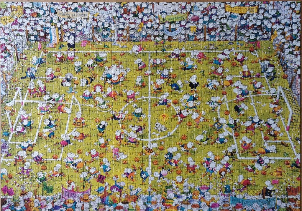 Heye puzzel – Mordillo – Crazy Football / Footballissimo, Hobby en Vrije tijd, Denksport en Puzzels, Zo goed als nieuw, 500 t/m 1500 stukjes
