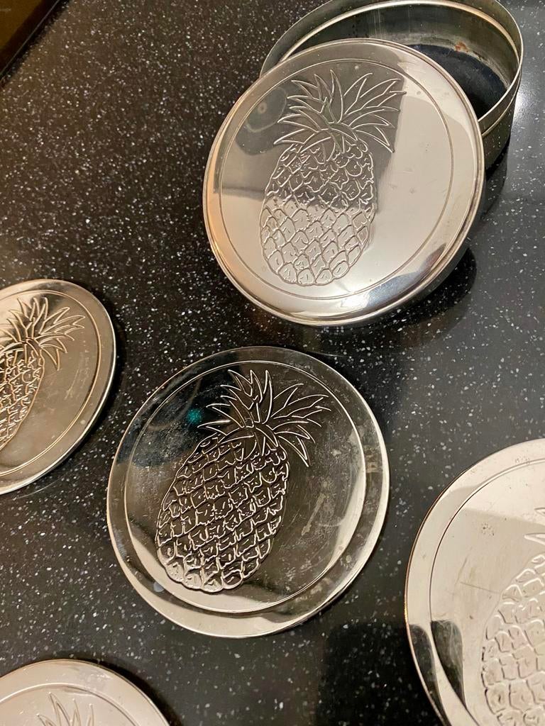 6 verzilverde vintage onderzetters in doosje- ananas motief, Verzenden, Zo goed als nieuw, Glas of Kopje
