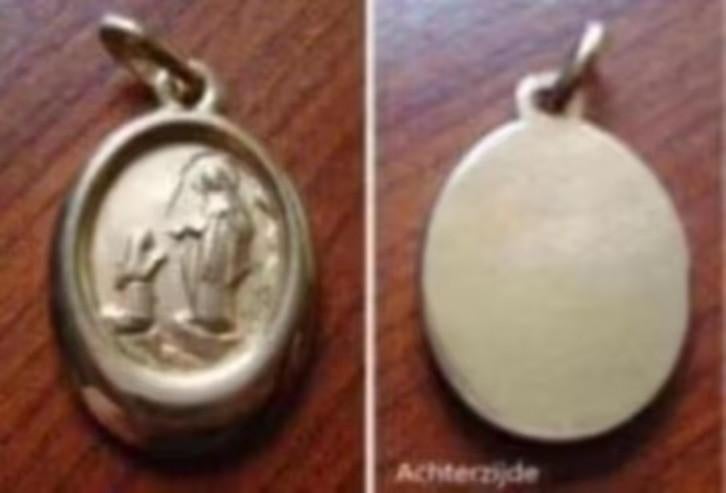 Vergulde Lourdeshanger, Verzenden, Zo goed als nieuw, Goud, Overige materialen