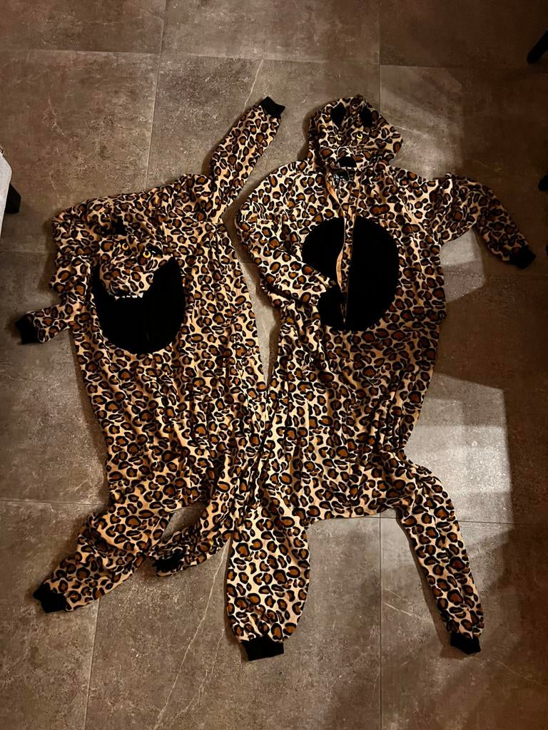 Carnaval panter onesie, Kinderen en Baby's, Carnavalskleding en Verkleedspullen, Ophalen, Zo goed als nieuw