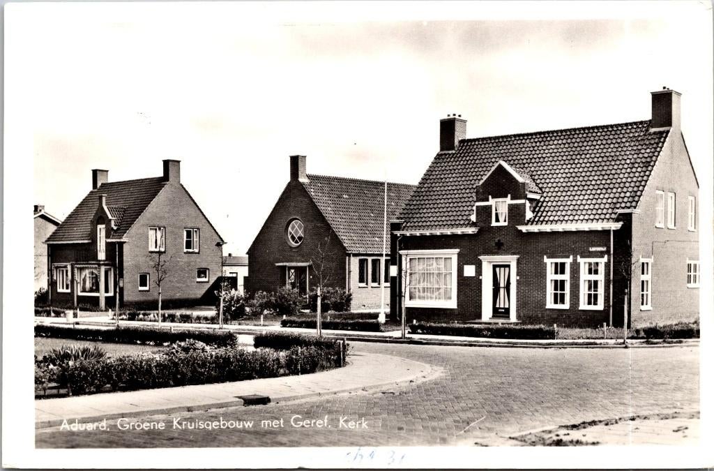 Aduard - Groene Kruisgebouw met Geref. Kerk, Verzamelen, Ophalen of Verzenden, 1960 tot 1980, Ongelopen, Groningen