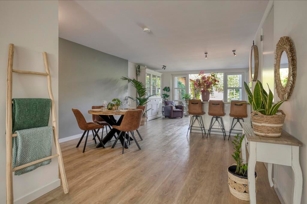 3 Cognac Xooon barkrukken met draaisysteem-Zo goed als nieuw, Huis en Inrichting, Barkrukken, Ophalen, Draaibaar, 60 tot 90 cm