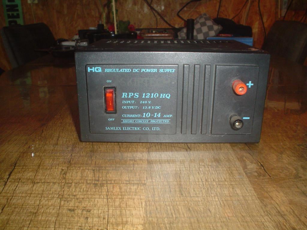 27mc voeding samlex 10-14 amp, Ophalen of Verzenden, Gebruikt, Zender en Ontvanger