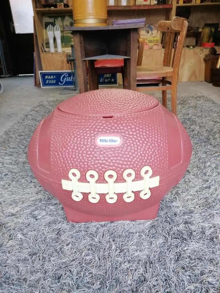 Vintage american football opbergkist uit USA, Ophalen, Gebruikt