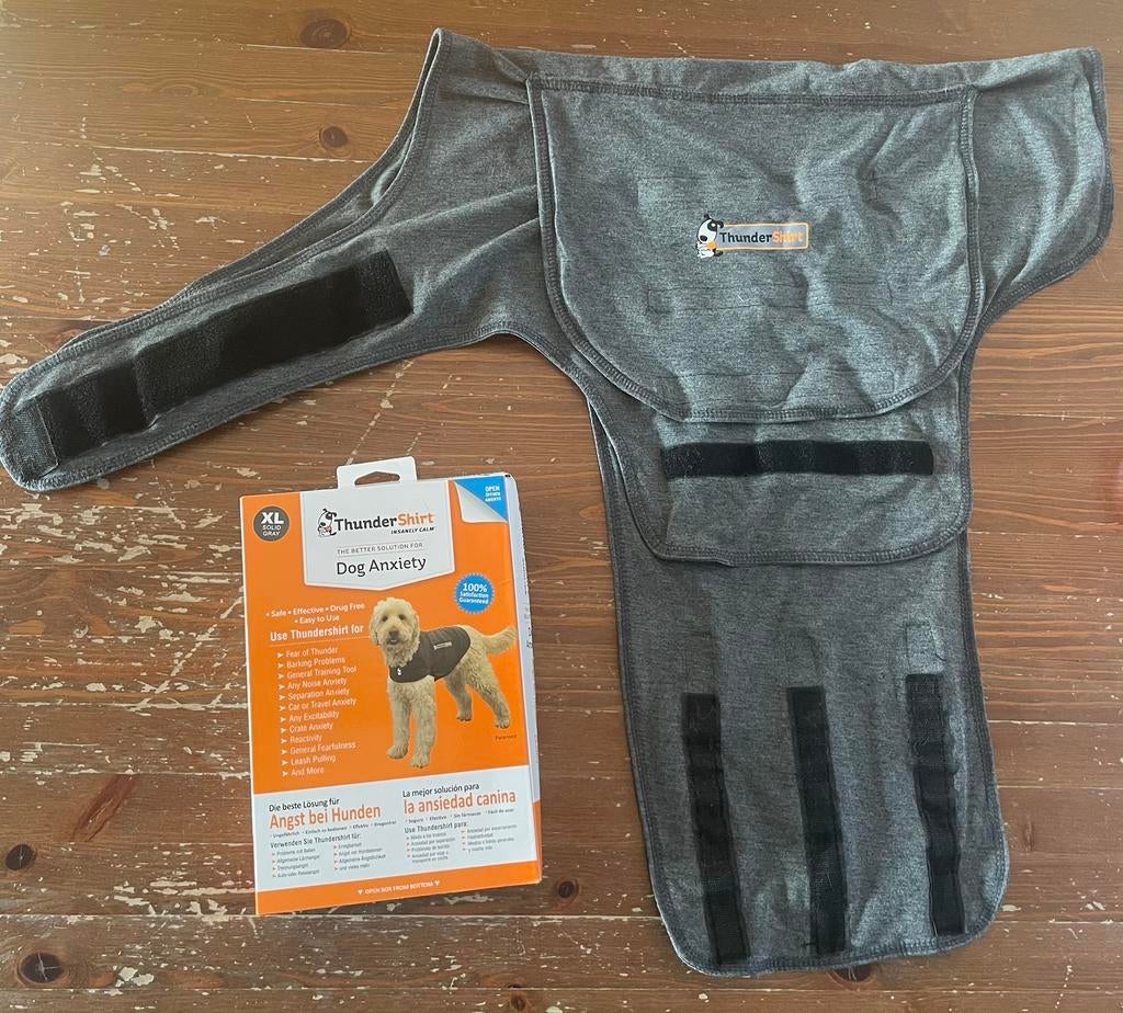 Thunder shirt xl grijs hond, Dieren en Toebehoren, Ophalen of Verzenden, Zo goed als nieuw