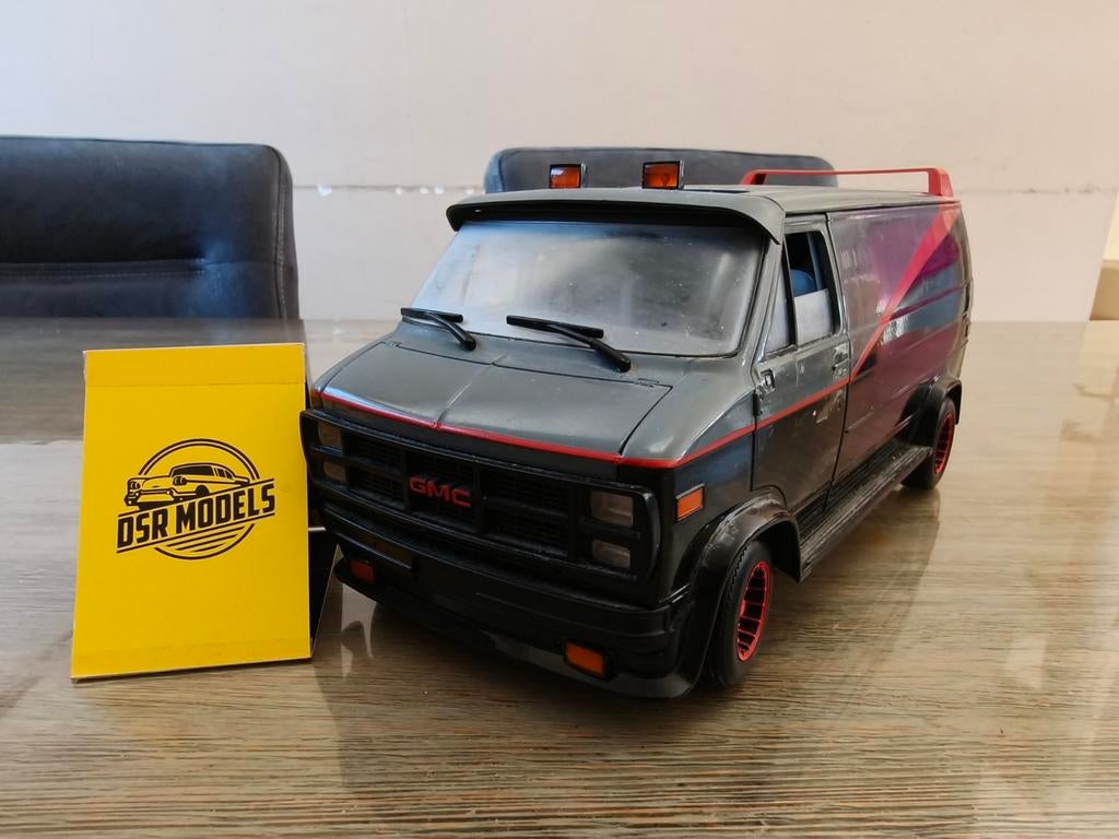 1:18 GMC Panel Van A Team bus, Auto, R, Ophalen of Verzenden, D