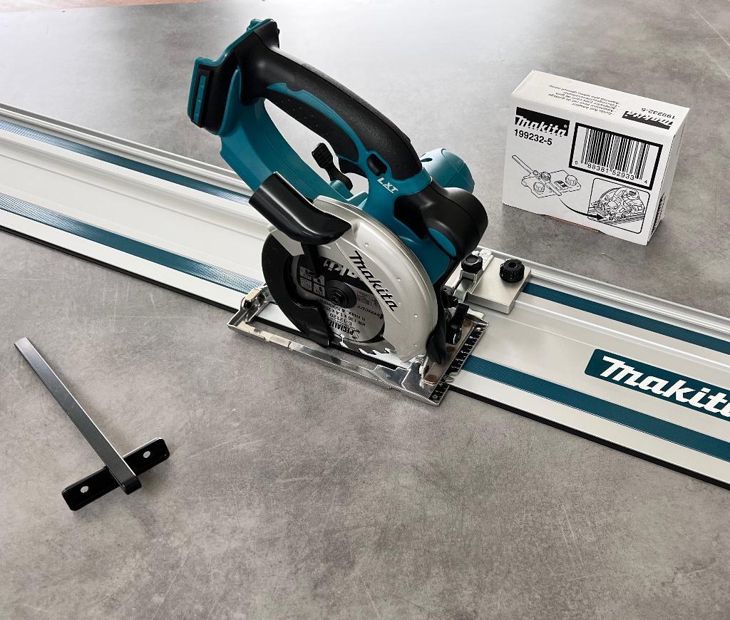 MAKITA 18V ACCU INVALZAAG +GELEIDER +ADAPTER LXT CIRKELZAAG