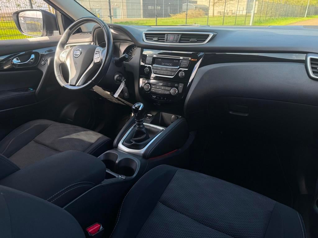 Nissan Qashqai 1.2 Visia LED Clima Cruise LM 1eig dealeronde, Voorwielaandrijving, Gebruikt, Euro 6, 116 pk