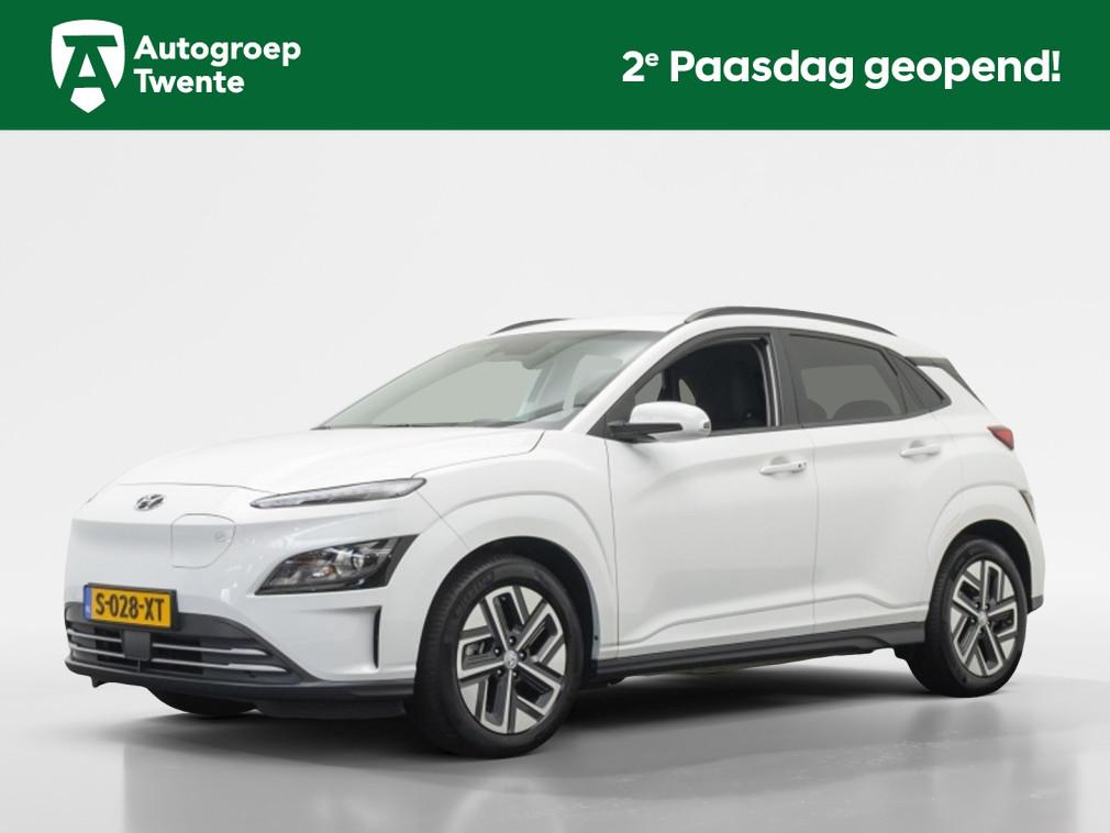 Hyundai KONA EV Fashion 64 kWh | 3-Fase | Private Lease 449, Auto's, 12 maanden, 0 cilinders, Gebruikt, Zwart