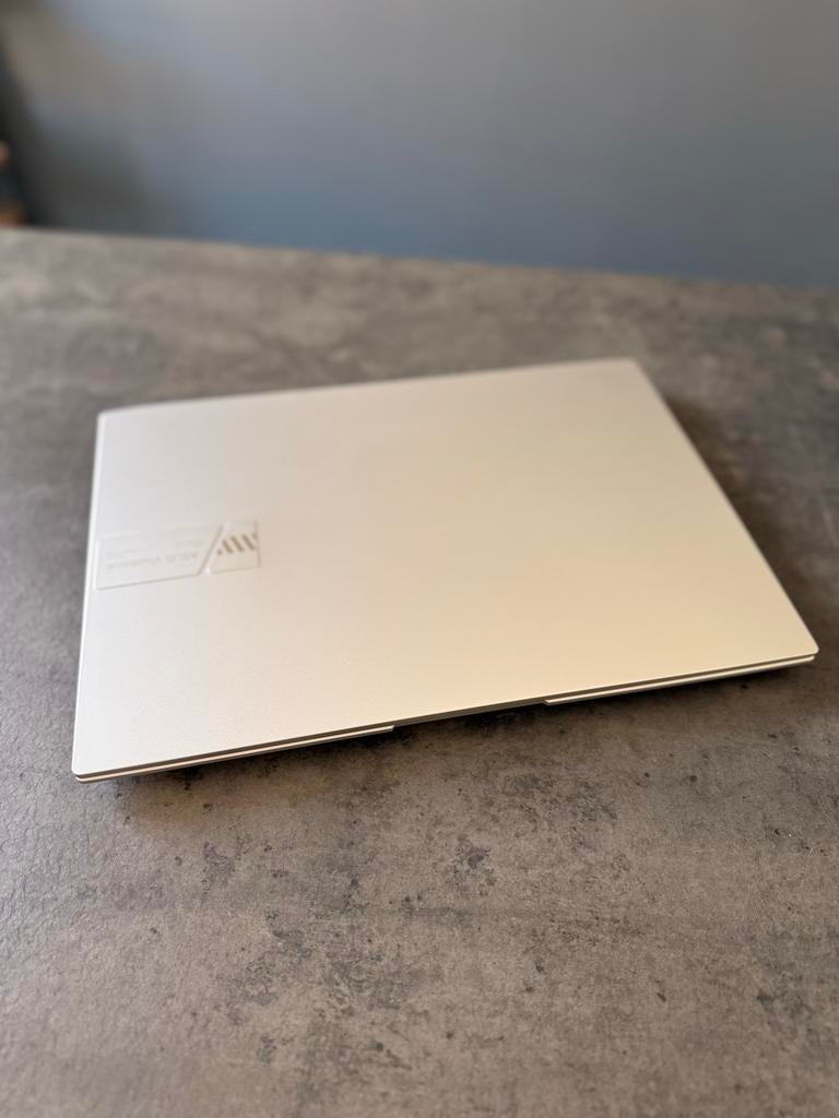 ASUS Vivobook Laptop - Zo goed als nieuw, Computers en Software, Windows Laptops, Zo goed als nieuw, 16 inch, SSD, 2 tot 3 Ghz