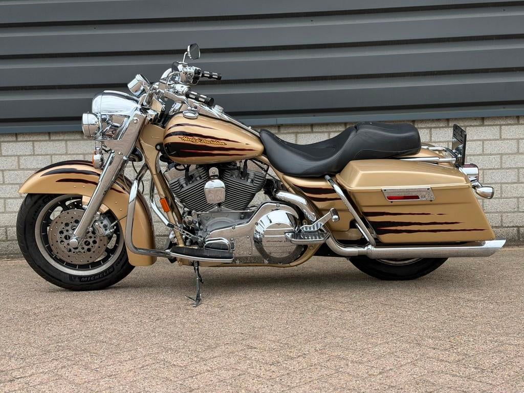 Harley Davidson FLHRSEI2 SCREAMING EAGLE ROAD KING CVO 103, Motoren, Motoren | Harley-Davidson, 1688 cc, Bedrijf, Meer dan 35 kW