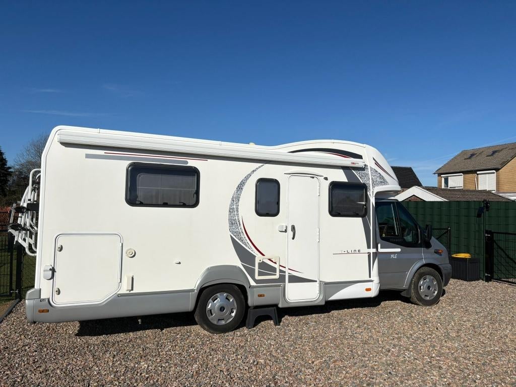 Zeer mooie Rollerteam TRIGANO TRIGANO T-LINE XL S Camper, Caravans en Kamperen, Campers, Overige merken, Standaard zit, Ringverwarming