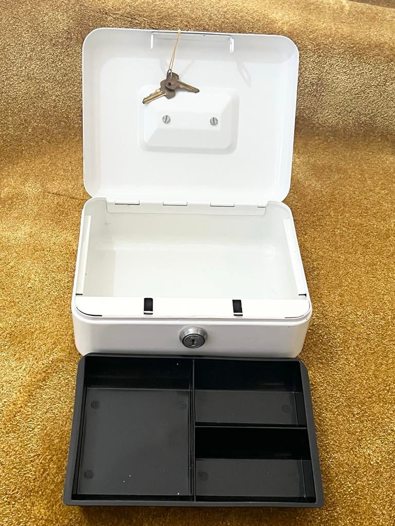 Witte Beaumount Geldkistje met Sleutels, Ophalen of Verzenden, Gebruikt, Brandkast