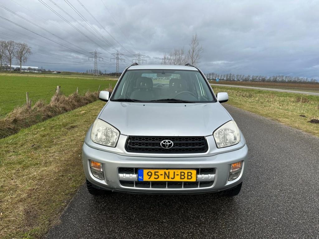 Toyota RAV4 2.0-16V VVT-i Luna AIRCO | TREKHAAK | NAP !, Auto's, 1998 cc, 4 cilinders, 150 pk, Elektrische ramen