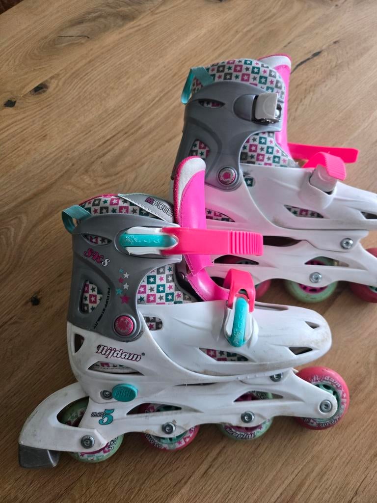 Nijdam skeelers maat 34-37, Kinderen en Baby's, Speelgoed | Buiten | Rolschaatsen, Ophalen