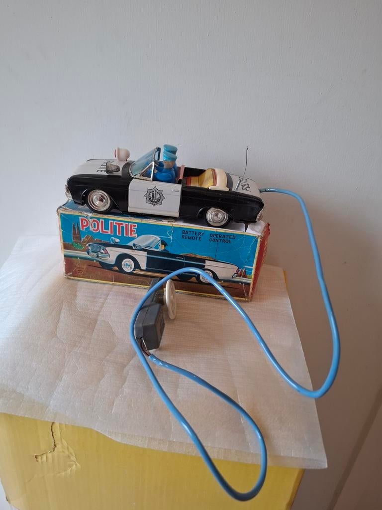 Zeldzame Ford Taunus Cabriolet Politie gemaakt voor de Neder, Ophalen of Verzenden