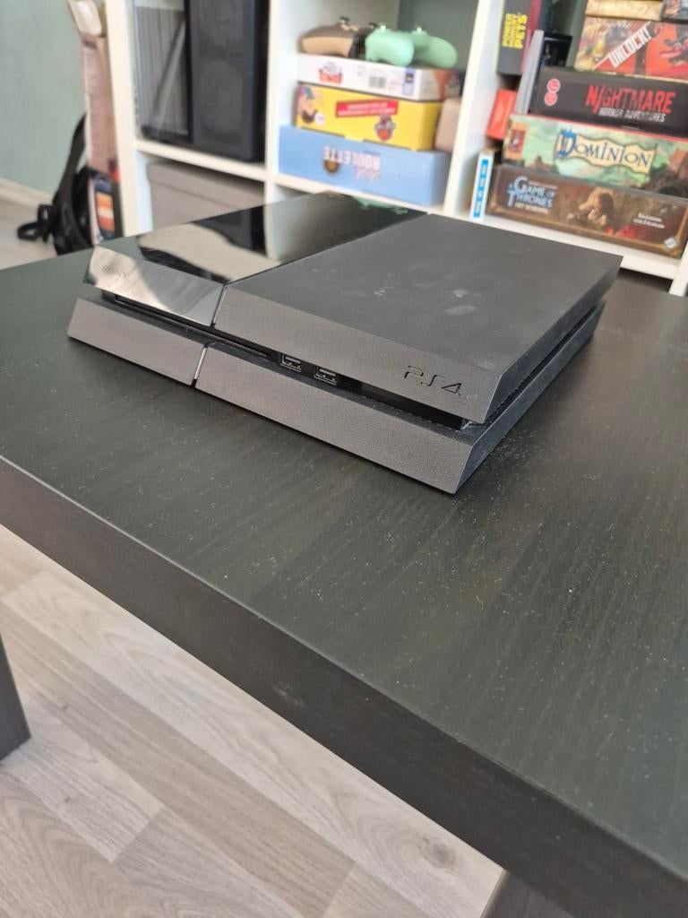 PlayStation 4 met 2 controllers, Spelcomputers en Games, Spelcomputers | Sony PlayStation 4, Ophalen, Met 2 controllers, Original