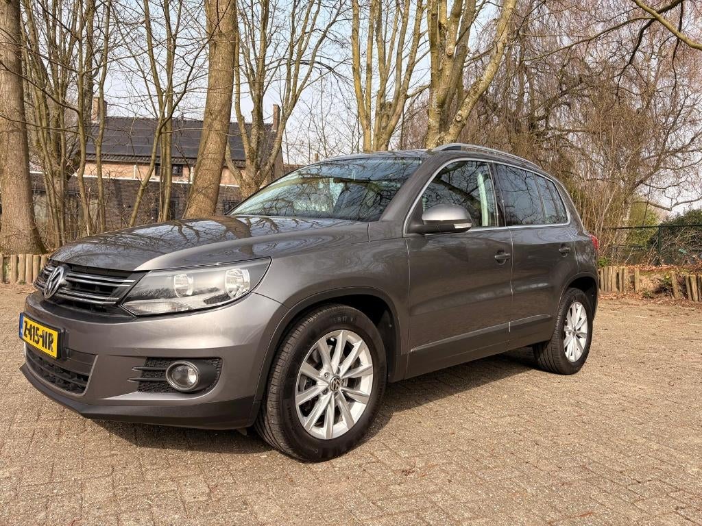 ✅Volkswagen Tiguan 2.0  4Motion Automaat/Panoramadak/Leder✅, Automaat, 4 cilinders, 1984 cc, 179 pk