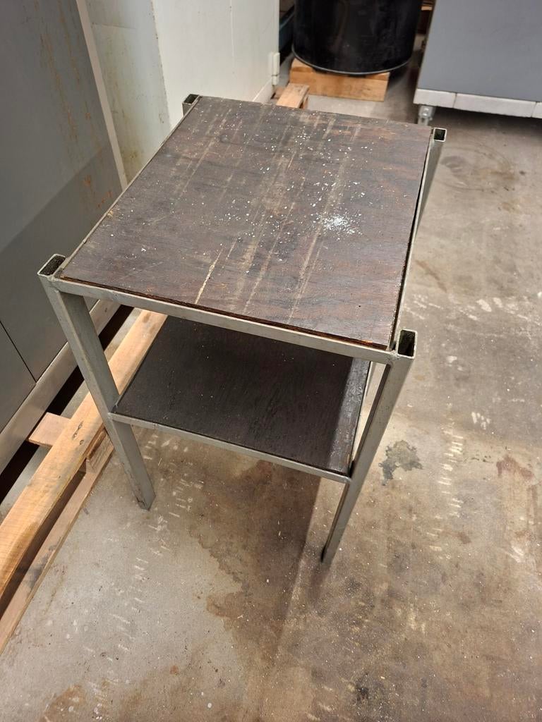 Bijzettafeltje, Ophalen, Gebruikt