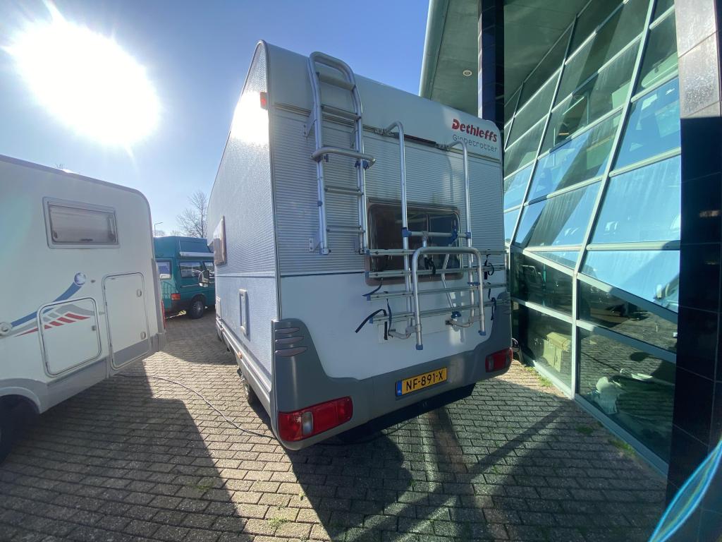 Dethleffs Globetrotter 6 PERS Met stapelbed &amp;XXL, Alkoof, Ringverwarming, Fiat, Treinzit