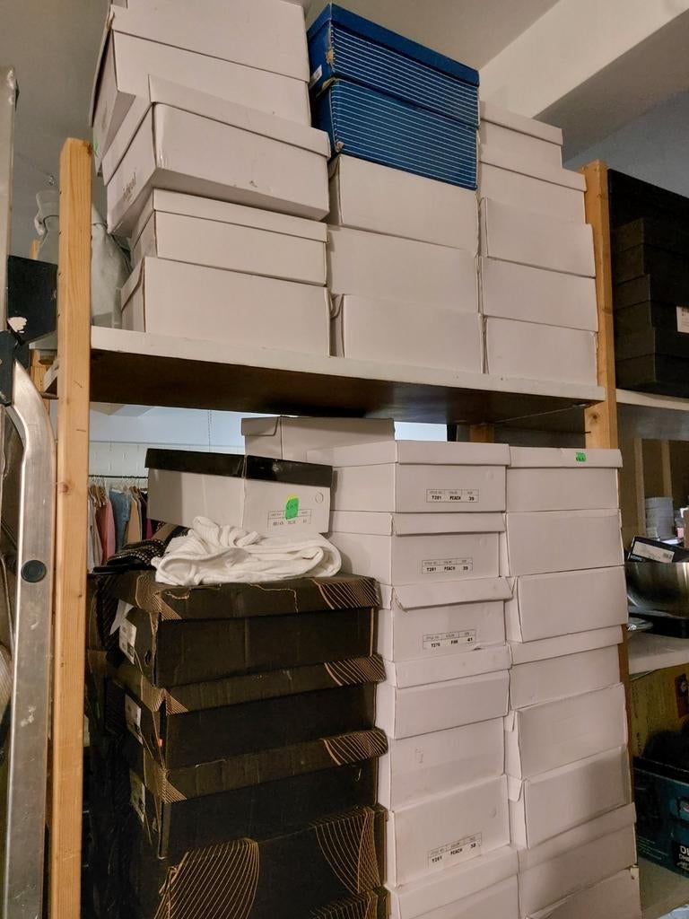 Zeer veel nieuwe schoenen, Ophalen, Nieuw, Nieuw, Nieuw