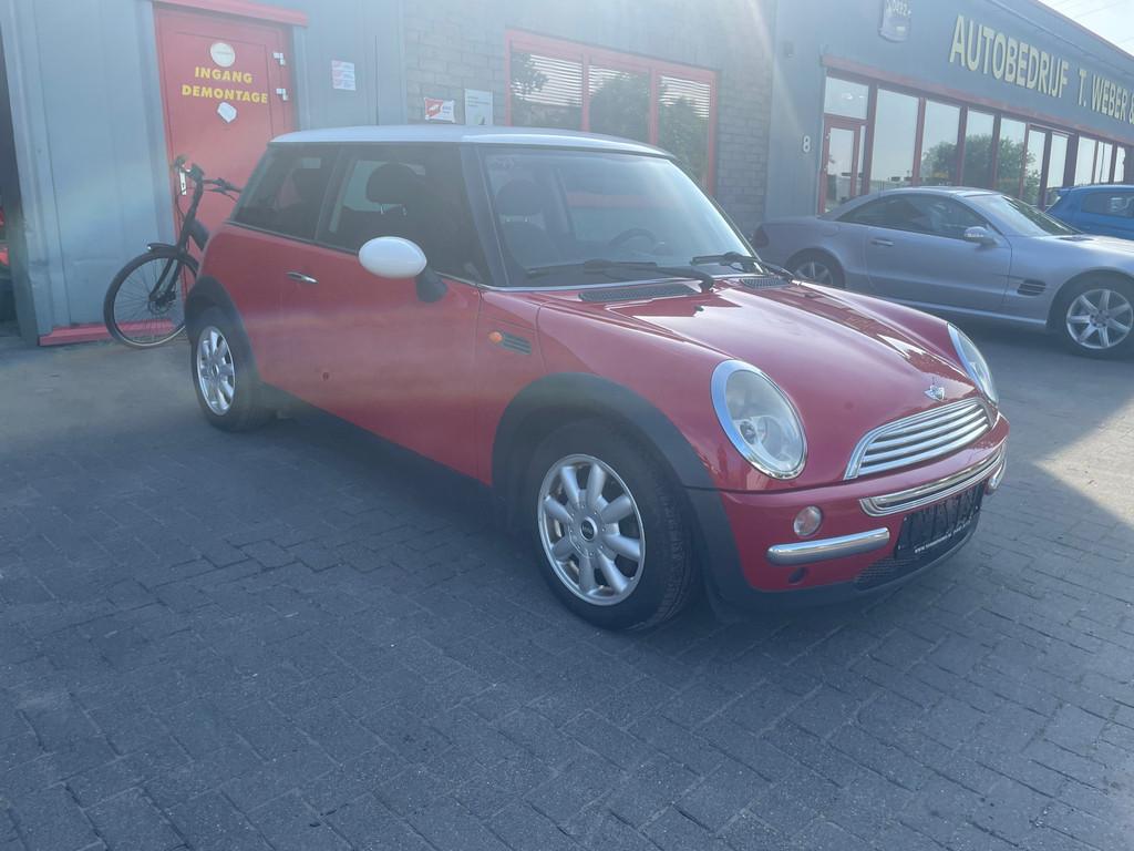 Mini Mini 1.6 Cooper Pepper, Voorwielaandrijving, 15 km/l, Gebruikt, 4 cilinders