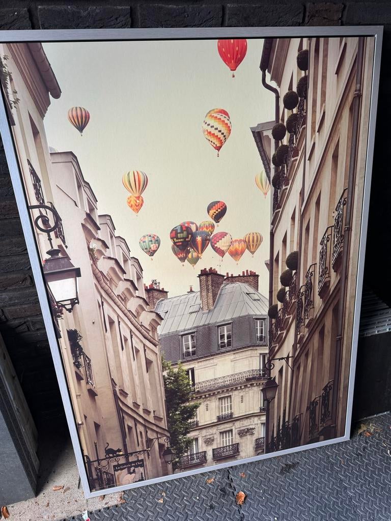 IKEA VILSHULT Poster Parijs met luchtballonnen, Gebruikt, Ophalen of Verzenden, 75 tot 100 cm, Foto of Poster