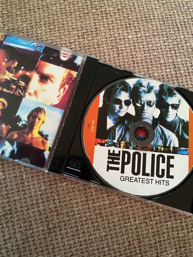 The Police - Greatest Hits CD, Ophalen of Verzenden, 1990 - 1999, Zo goed als nieuw