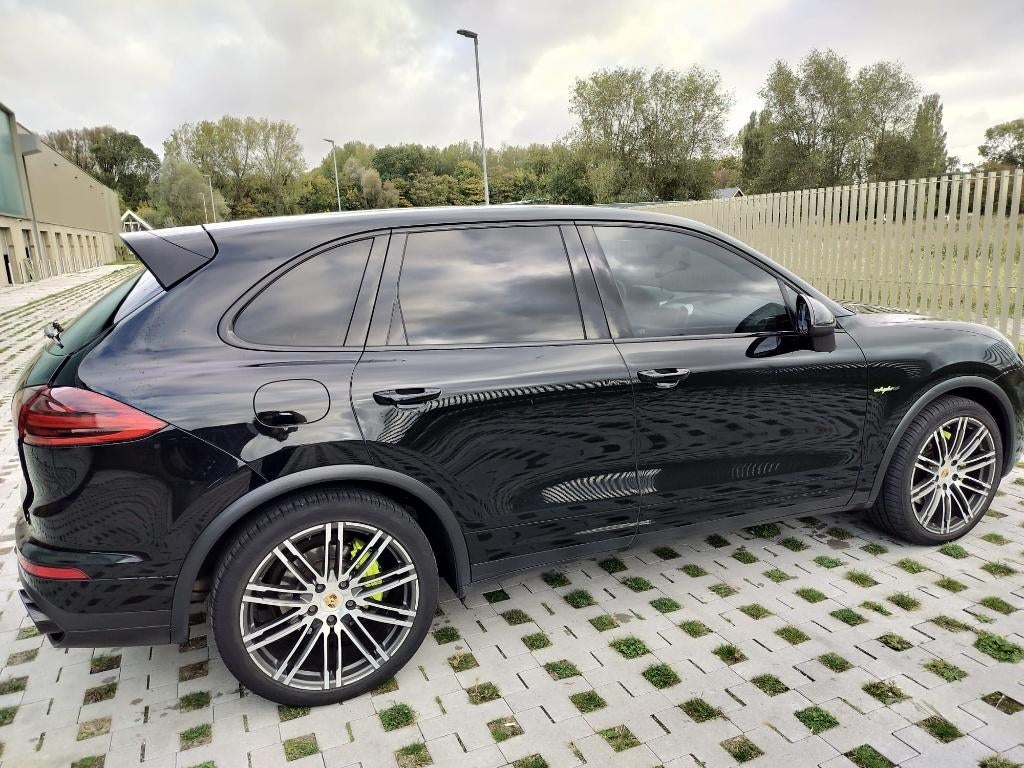 Porsche Cayenne 3.0 V6 416pk E-hybrid S Tiptronic S 2016, Auto's, Porsche, Automaat, Cayenne, Zwart, 2995 cc
