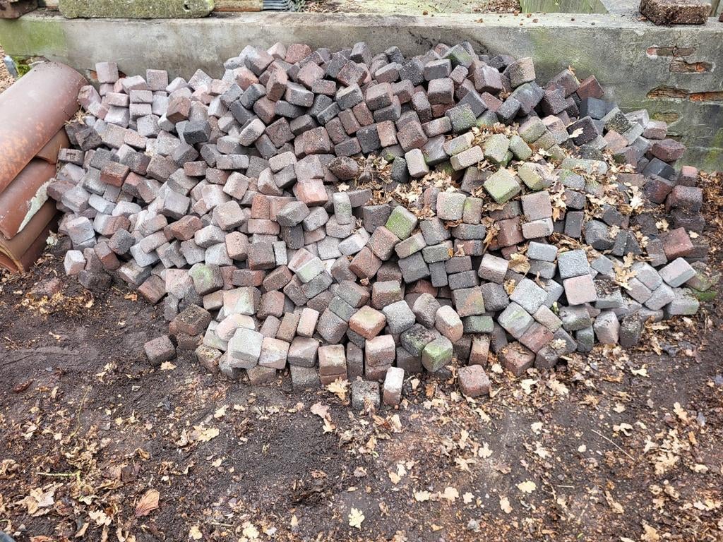 Gratis 7 a 8 m2 trommelsteen / kinderkopjes/ trambour, Tuin en Terras, Grind, Keien en Split, Ophalen, Gebruikt, Overige typen