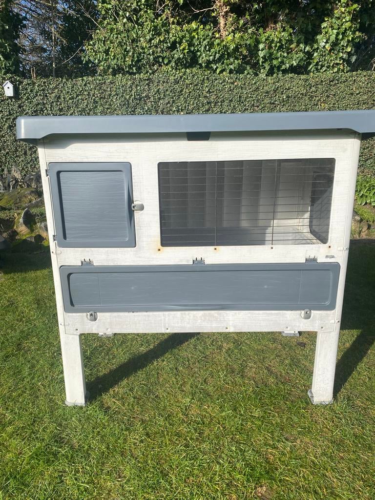 Konijnenhok Ferplast, Ophalen, 110 cm of meer, Zo goed als nieuw, 90 cm of meer