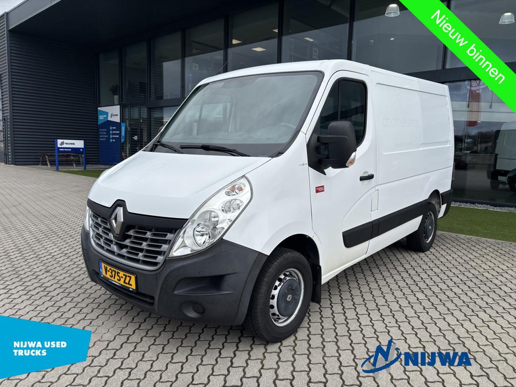 Renault Master T35 L1H2 Trekhaak + 3.5T (bj 2019), Auto's, Bestelauto's, Parkeersensor, Stof, Gebruikt, Euro 6