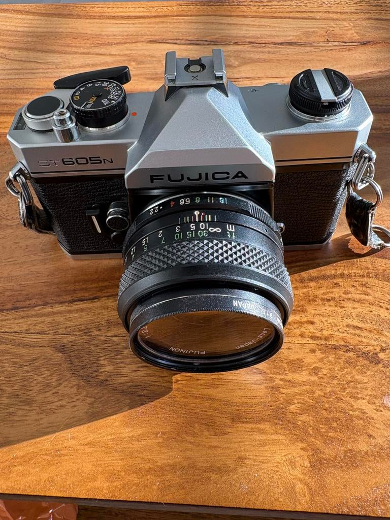Fujica ST605N analoge fotocamera, Audio, Tv en Foto, Fotocamera's Analoog, Ophalen of Verzenden, Zo goed als nieuw, Spiegelreflex