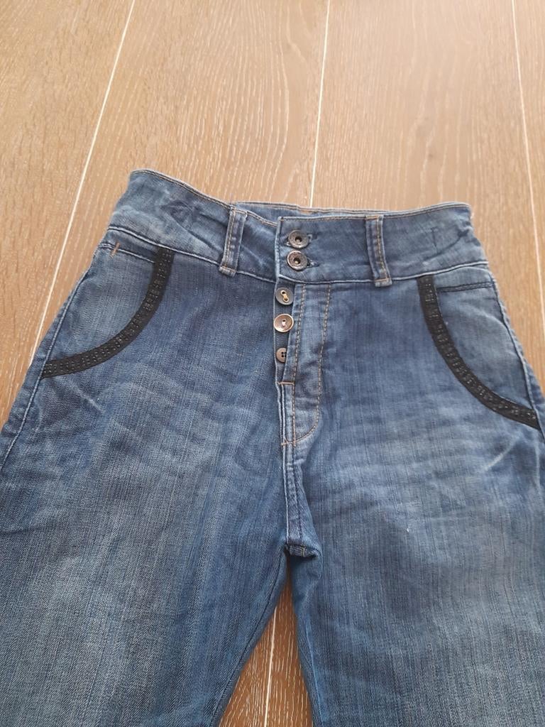 Zgan Meisjes Stoere Vingino spijkerbroek 134 (9)Kindergeldti, Broek, Meisje, Ophalen of Verzenden, Zo goed als nieuw