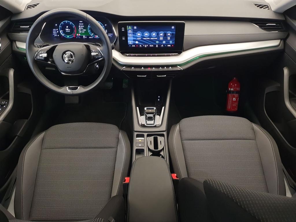 Skoda Octavia Combi 1.0 e-TSI 110pk DSG/AUT Business Edition, 12 maanden, Stof, Gebruikt, Zwart