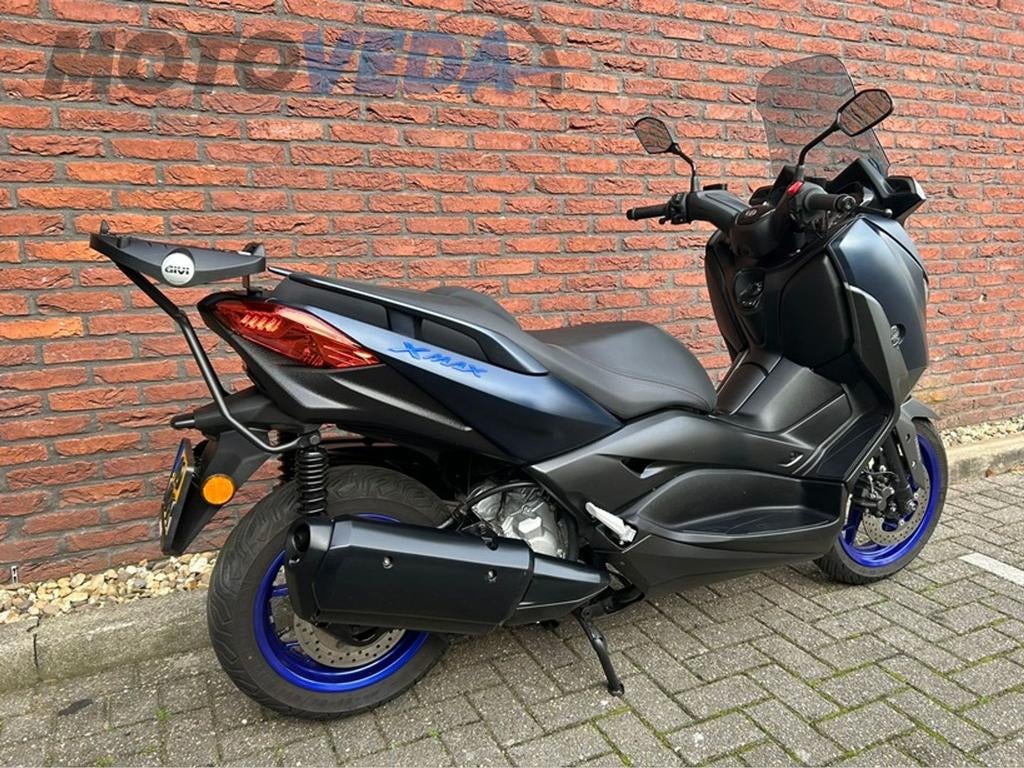 YAMAHA XMAX 300CC (bj 2023) - foto 3