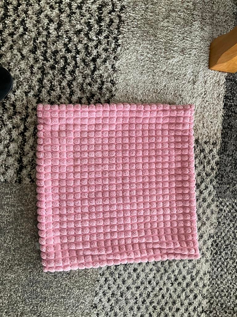 Kussenhoes roze 45x45 merk Dutch decor., Ophalen of Verzenden, Zo goed als nieuw, Roze, Vierkant