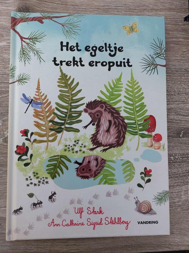 Ulf Stark - Het egeltje trekt erop uit - Hardcover, Boeken, Fictie algemeen, Ulf Stark, Ophalen of Verzenden, Zo goed als nieuw