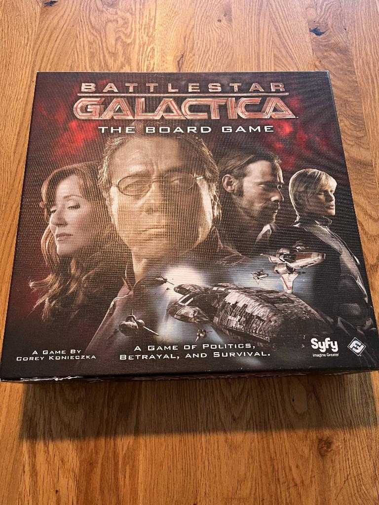 Battlestar Galactica the board game. BGG Holy Grail Game, Hobby en Vrije tijd, Gezelschapsspellen | Bordspellen, Ophalen of Verzenden