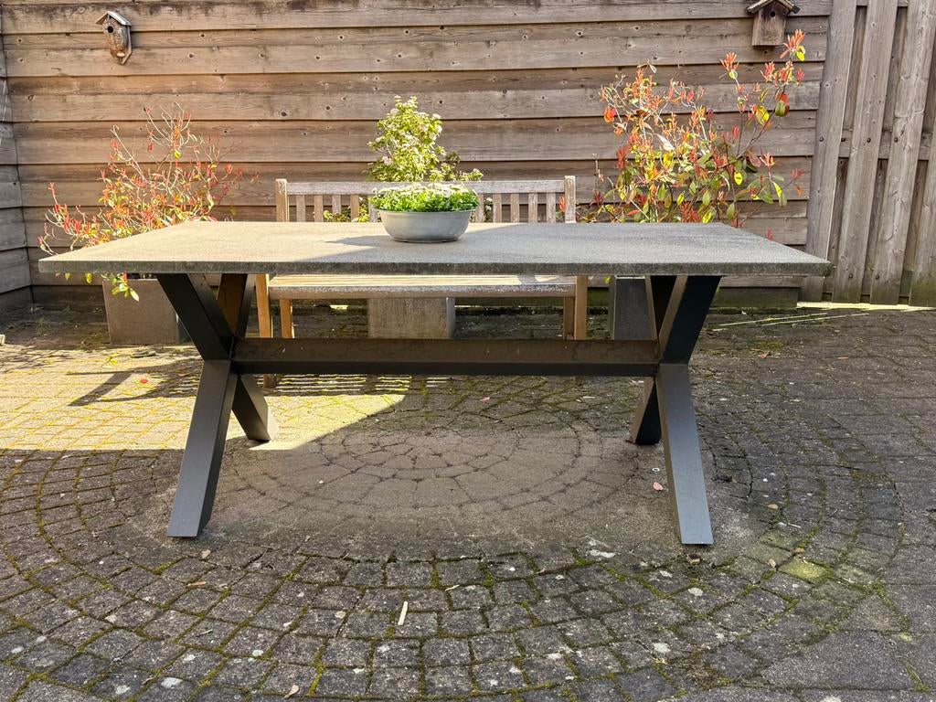 Stenen tuintafel, Ophalen, Gebruikt, Rechthoekig, Overige materialen