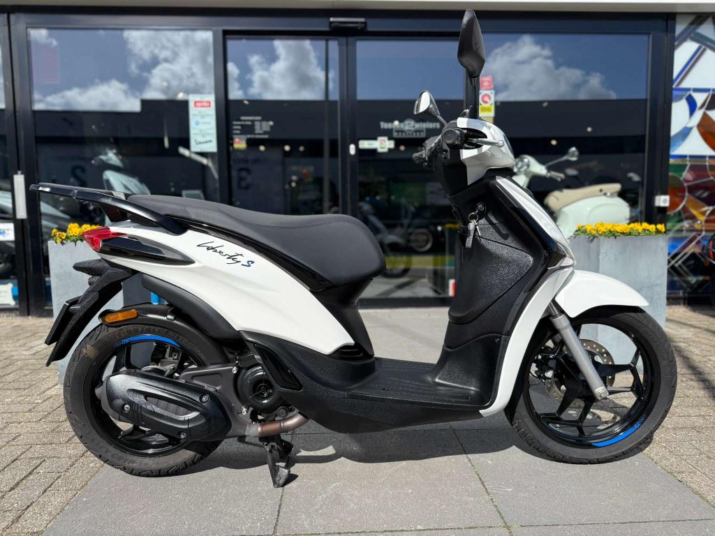 Piaggio Liberty S 45KM E5+ DEMO / BTW, Niet ingevuld, Maximaal 45 km/u, Niet ingevuld, Ophalen of Verzenden