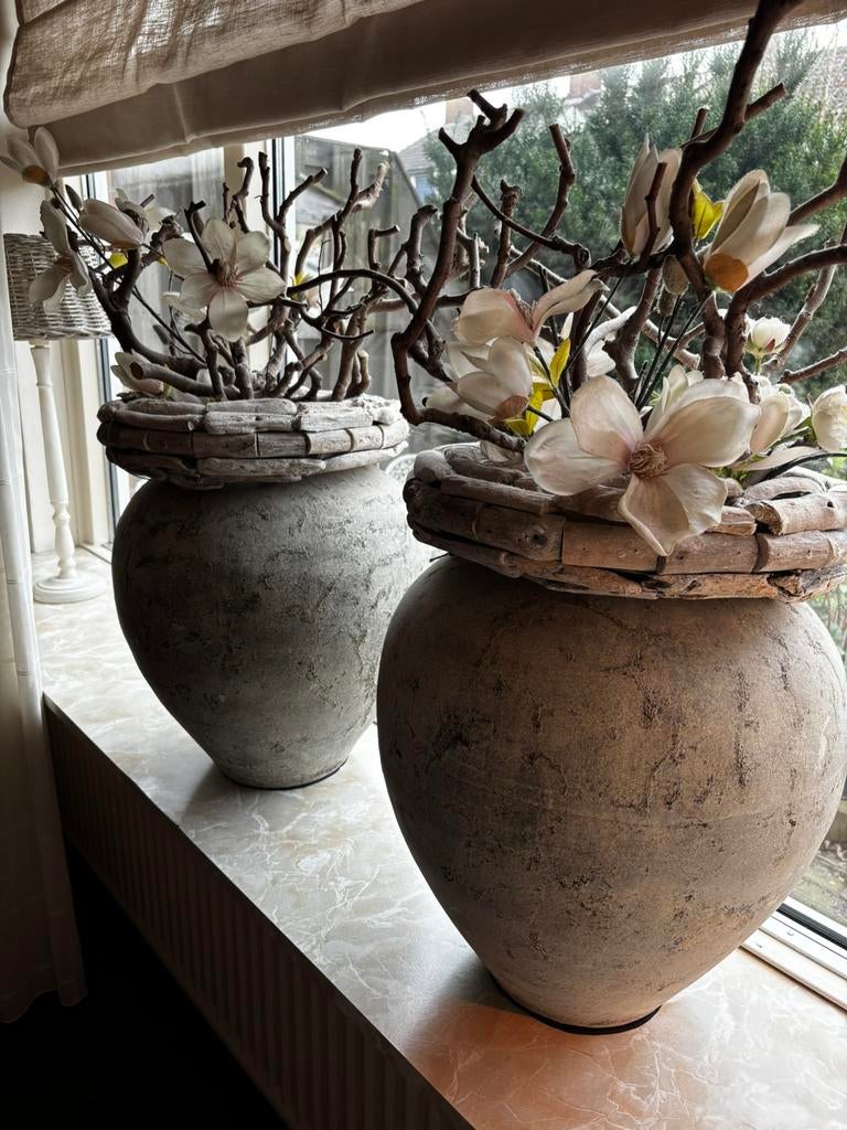 2 grote robuuste vazen landelijke potten kransen, Ophalen, Overige materialen, Gebruikt, Overige kleuren