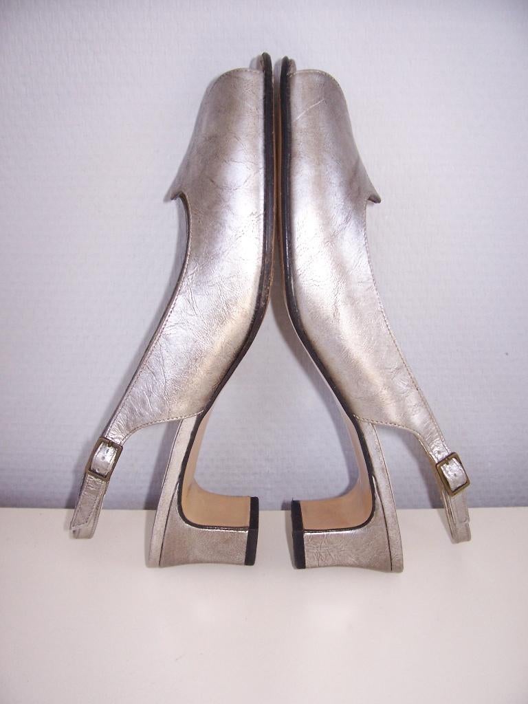 Schoenen pumps van Peter Kaiser maat 40 ZGAN!!, Pumps, Ophalen of Verzenden, Zo goed als nieuw, Grijs